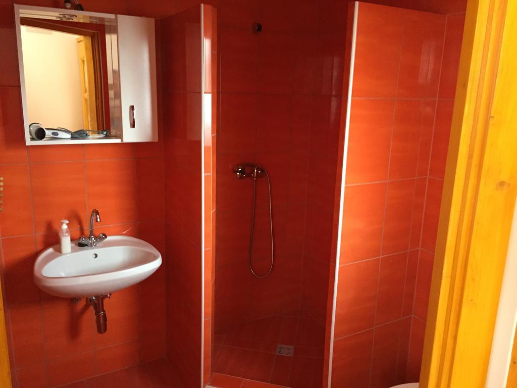 Aqua Thermal Soterapia Es Apartmanhaz Püspökladány Pokoj fotografie