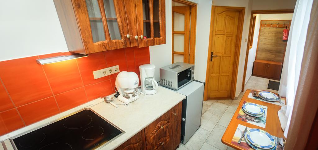 Aqua Thermal Soterapia Es Apartmanhaz Püspökladány Exteriér fotografie