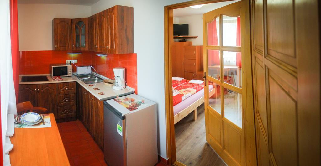 Aqua Thermal Soterapia Es Apartmanhaz Püspökladány Exteriér fotografie